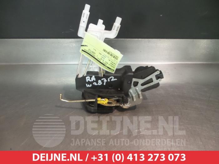 Hyundai Santafe Türschlossmechanik 4-türig rechts hinten O281380