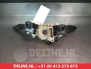 Honda CR-V Steering column stalk O309073 photo 2