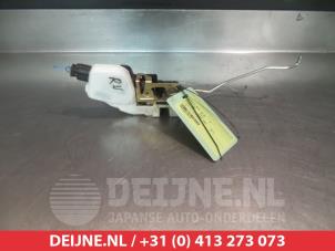 Mitsubishi Pajero Deurslot Mechaniek 4Deurs rechts-voor O281024 foto 2