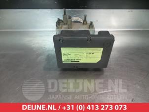 Gebruikte ABS Pomp Ssang Yong Rexton 2.9 TD GLX Prijs € 100,00 Margeregeling aangeboden door V.Deijne Jap.Auto-onderdelen BV
