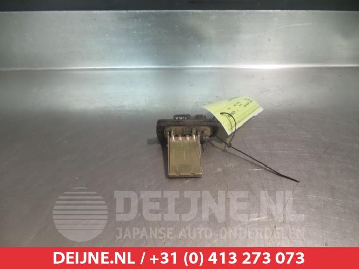Mazda B-Serie Kachel Weerstand O367845