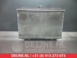 Gebruikte Radiateur Nissan Almera Tino (V10M) 2.2 Di 16V Prijs € 50,00 Margeregeling aangeboden door V.Deijne Jap.Auto-onderdelen BV