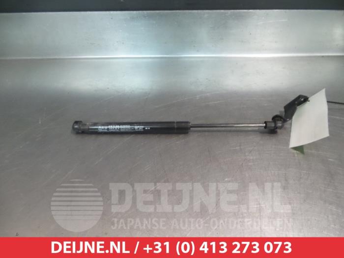 Chevrolet Captiva Gasdemper links-achter O293517