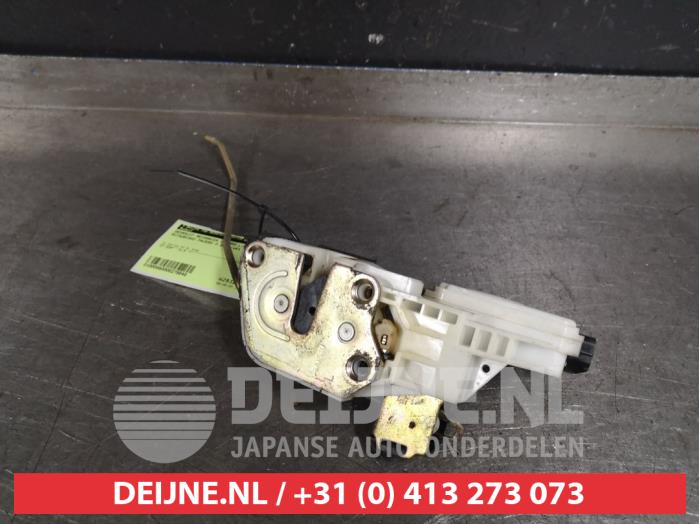 Mitsubishi Pajero Türschlossmechanik 2-türig links O279048