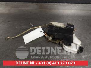Mitsubishi Pajero Deurslot Mechaniek 2Deurs links O279048 foto 2