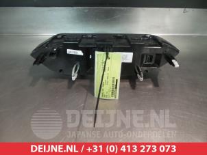 Kia Rio Heater control panel O305818 photo 2