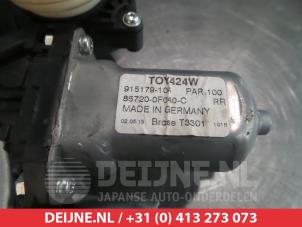 Toyota Verso Ruitmechaniek 4Deurs links-achter O290972 foto 2