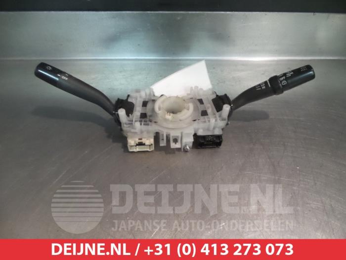 Toyota Landcruiser Steering column stalk O309236