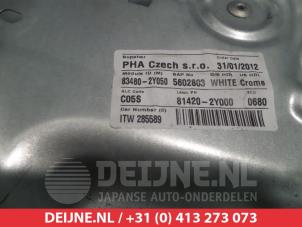 Hyundai IX35 Ruitmechaniek 4Deurs rechts-achter O291117 foto 3