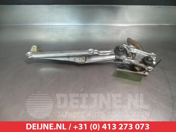 Toyota Starlet Window mechanism 2-door, front left O275430