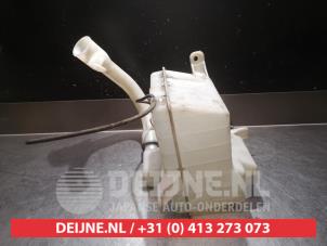 Daewoo Tacuma Front windscreen washer reservoir O340589 photo 2