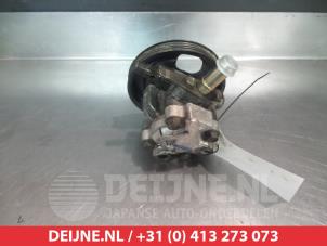 Mitsubishi Pajero Power steering pump O331663 photo 2
