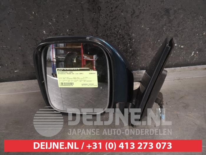 Mitsubishi Pajero Buitenspiegel links O282716
