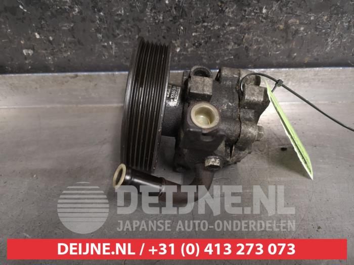 Gebruikte Stuurpomp Hyundai Santa Fe II (CM) 2.2 CRDi 16V 4x4 Prijs € 50,00 Margeregeling aangeboden door V.Deijne Jap.Auto-onderdelen BV