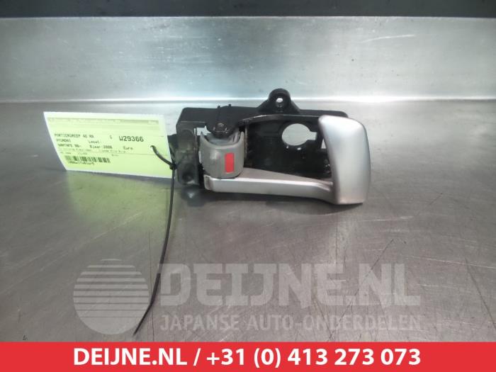 Hyundai Santafe Türgriff 4-türig rechts hinten O291954