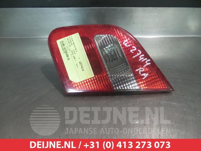 Mitsubishi Carisma Achterklep reflector rechts O297156