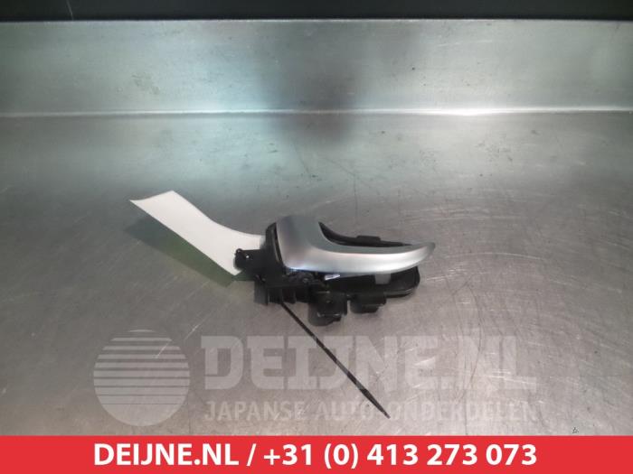 Hyundai I30 Portiergreep 4Deurs links-achter O291844