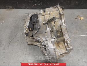 Chevrolet Captiva Versnellingsbak O371389 foto 3
