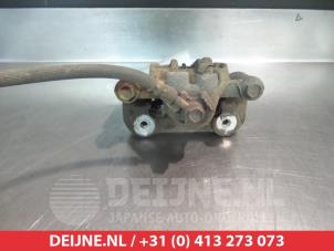 Hyundai I30 Bremszange links hinten O376109 foto 2