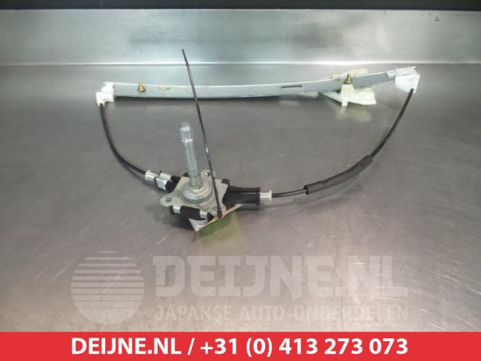 Mazda 3 Ruitmechaniek 4Deurs links-voor O275555