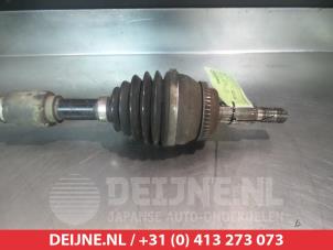 Toyota Corolla Verso Aandrijfas rechts-voor O320062 foto 2