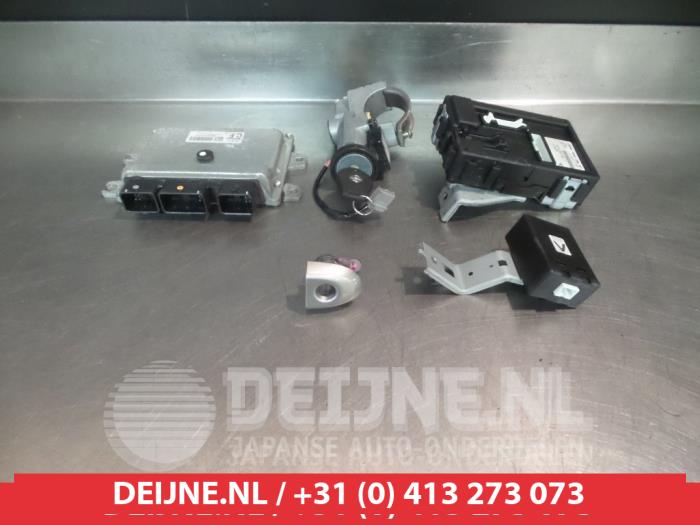 Nissan Juke Set of cylinder locks (complete) O278097
