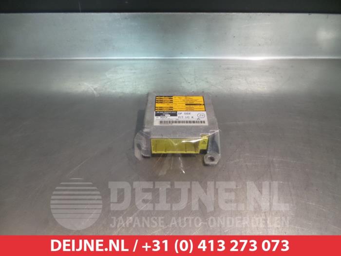 Lexus IS Airbag Modul O303133