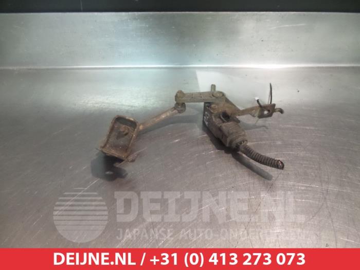 Nissan Qashqai Xenon Höhenregler O266822