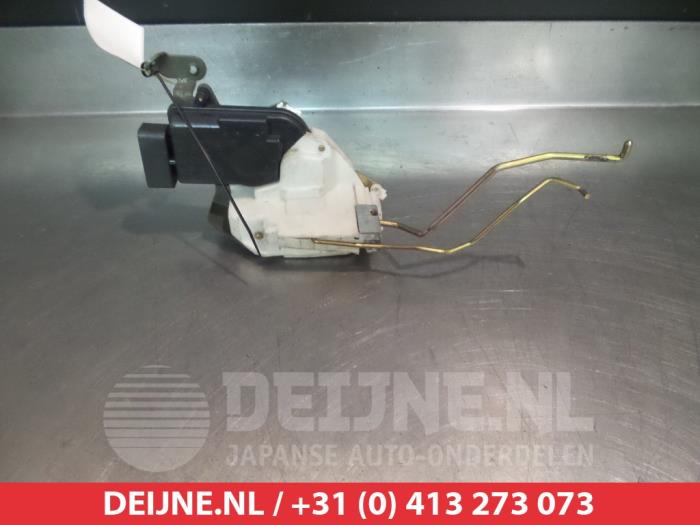 Suzuki Ignis Deurslot Mechaniek 4Deurs links-voor O279788