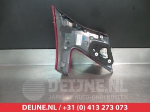 Honda Civic Tailgate reflector, left O297010 photo 2