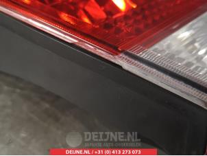 Honda Civic Tailgate reflector, left O297010 photo 4