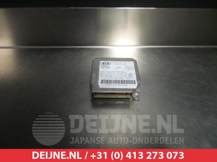 Kia Carnival Airbag Modul O303038
