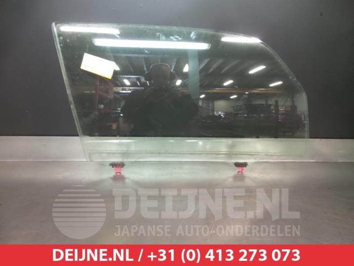 Daihatsu Trevis Portierruit 4Deurs rechts-voor O275041