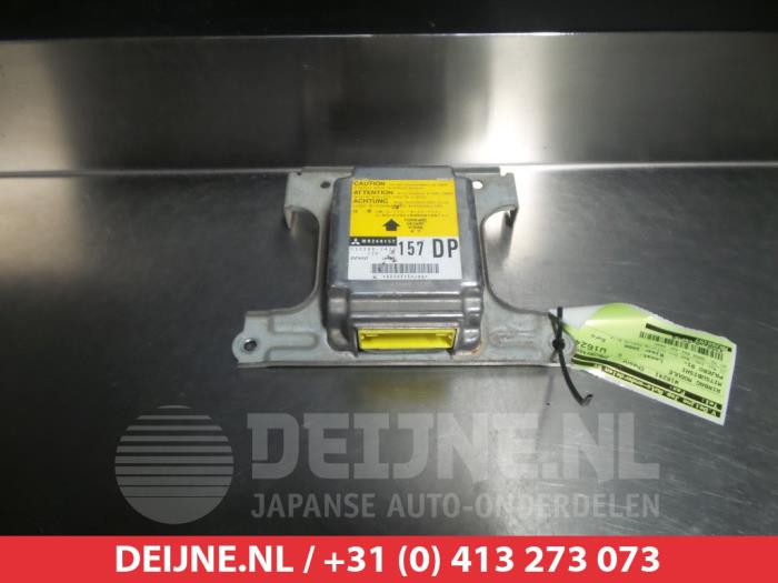 Mitsubishi Pajero Airbag Modul O303215