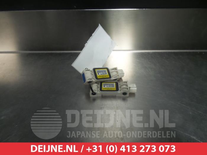 Mitsubishi Grandis Airbag-Sensor O334462