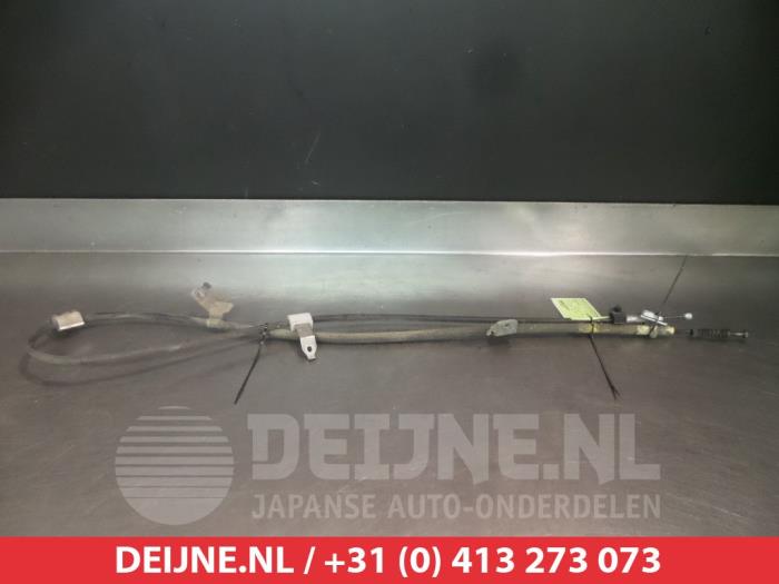 Toyota Auris Handbremse Zug O377595