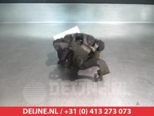 Toyota Auris Rear brake calliper, right O377377 photo 2