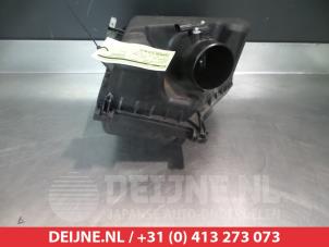 Gebruikte Luchtfilterhuis Toyota Avensis Wagon (T27) 2.2 16V D-4D-F 150 Prijs € 50,00 Margeregeling aangeboden door V.Deijne Jap.Auto-onderdelen BV