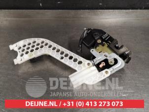 Kia Cerato Türschlossmechanik 4-türig links hinten O280226 foto 2