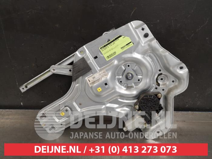 Kia Cerato Rear door window mechanism 4-door, left O290554