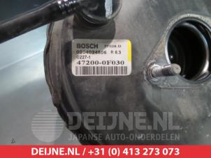 Rembooster van een Toyota Corolla Verso (R10/11) 2.2 D-4D 16V 2007