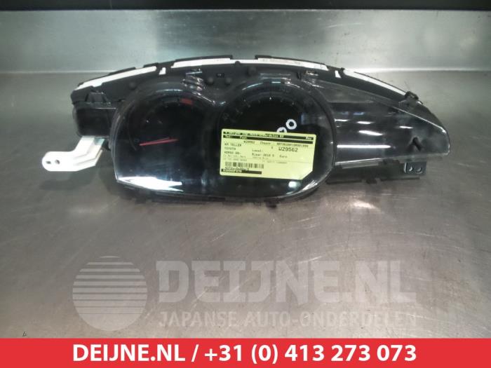 Toyota Verso Kilometerteller KM O305239