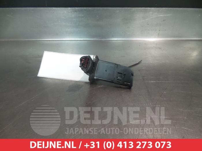 Toyota Verso Luchthoeveelheidsmeter O343109