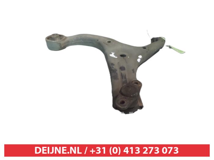 Hyundai Accent Draagarm onder links-voor O381125