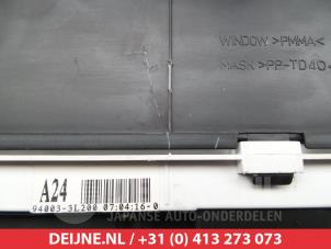 Hyundai Grandeur Kilometerteller KM O304284 foto 2