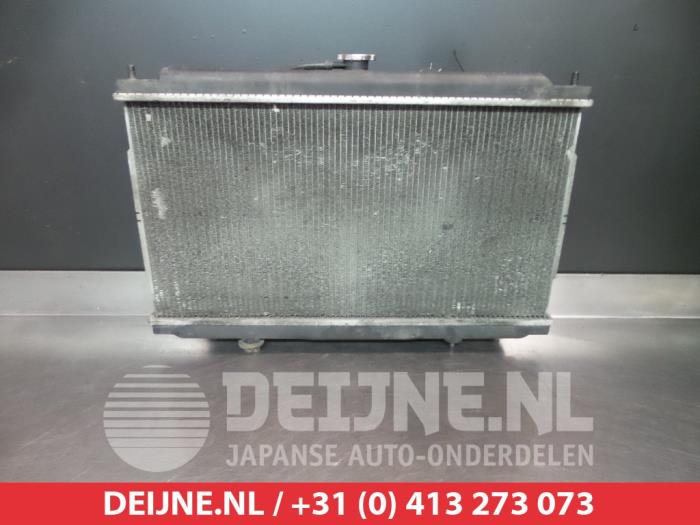 Gebruikte Radiateur Nissan Primera Traveller (W12) 1.8 16V Prijs € 50,00 Margeregeling aangeboden door V.Deijne Jap.Auto-onderdelen BV
