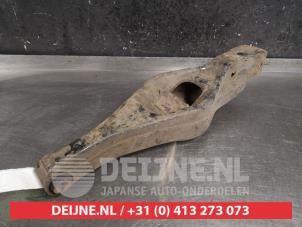 Mitsubishi Pajero Draagarm rechts-achter O384577 foto 2
