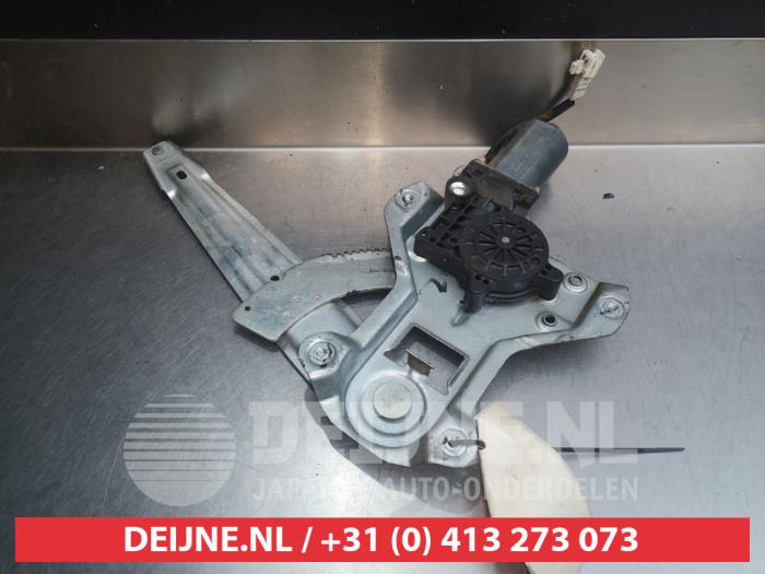 Toyota Corolla Ruitmechaniek 4Deurs rechts-achter O291732