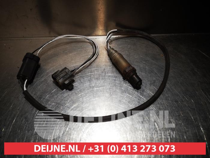 Gebruikte Lambda Sonde Kia Carnival 2 (FIB/FLD) 2.5 V6 24V Prijs € 25,00 Margeregeling aangeboden door V.Deijne Jap.Auto-onderdelen BV