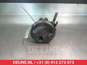 Gebruikte Pomp Servo Hyundai Trajet 2.0 CRDi 16V Prijs € 25,00 Margeregeling aangeboden door V.Deijne Jap.Auto-onderdelen BV